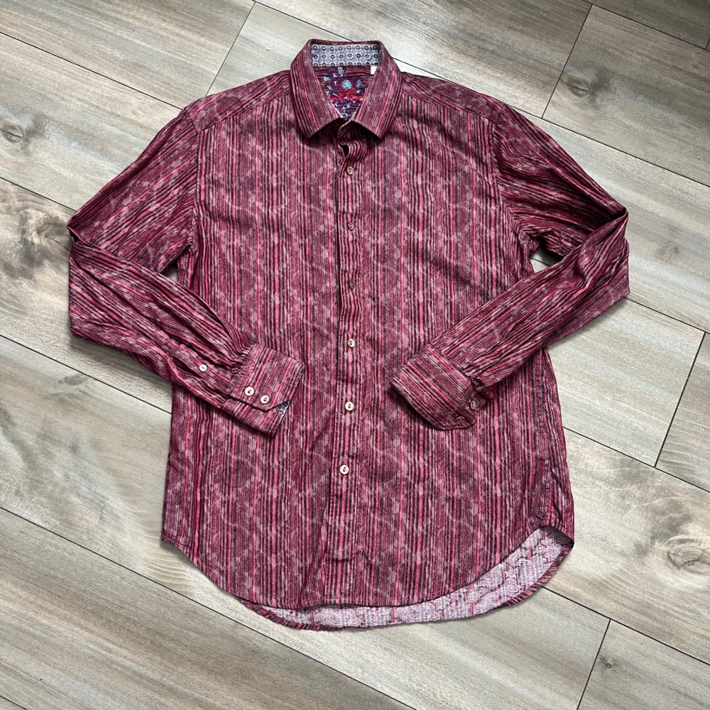 Robert Graham Mens Small Classic Fit Red Striped Button Down Shirt B-37